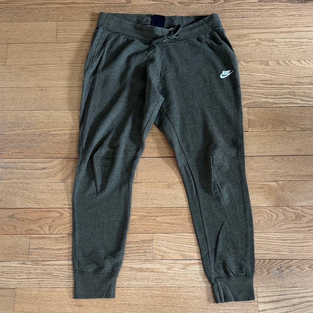 Nike Olive Green Sweatpants, (Fits like a large)
